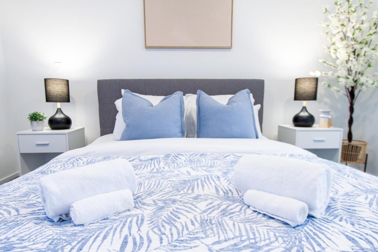 Stylish 2-Bedroom Haven Next To Hagley Park Christchurch Buitenkant foto